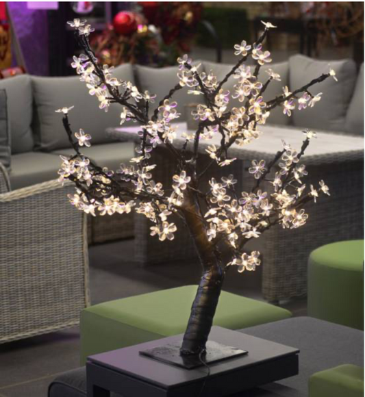 Árbol de cerezo en flor de mesa