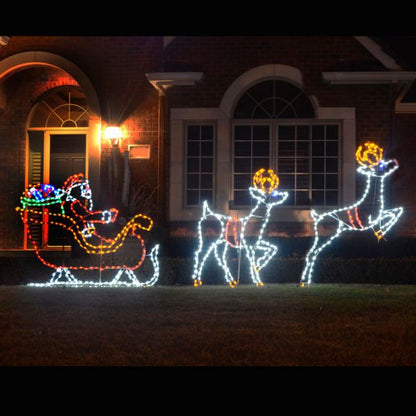 Escena de Papá Noel en trineo con renos, pantalla LED